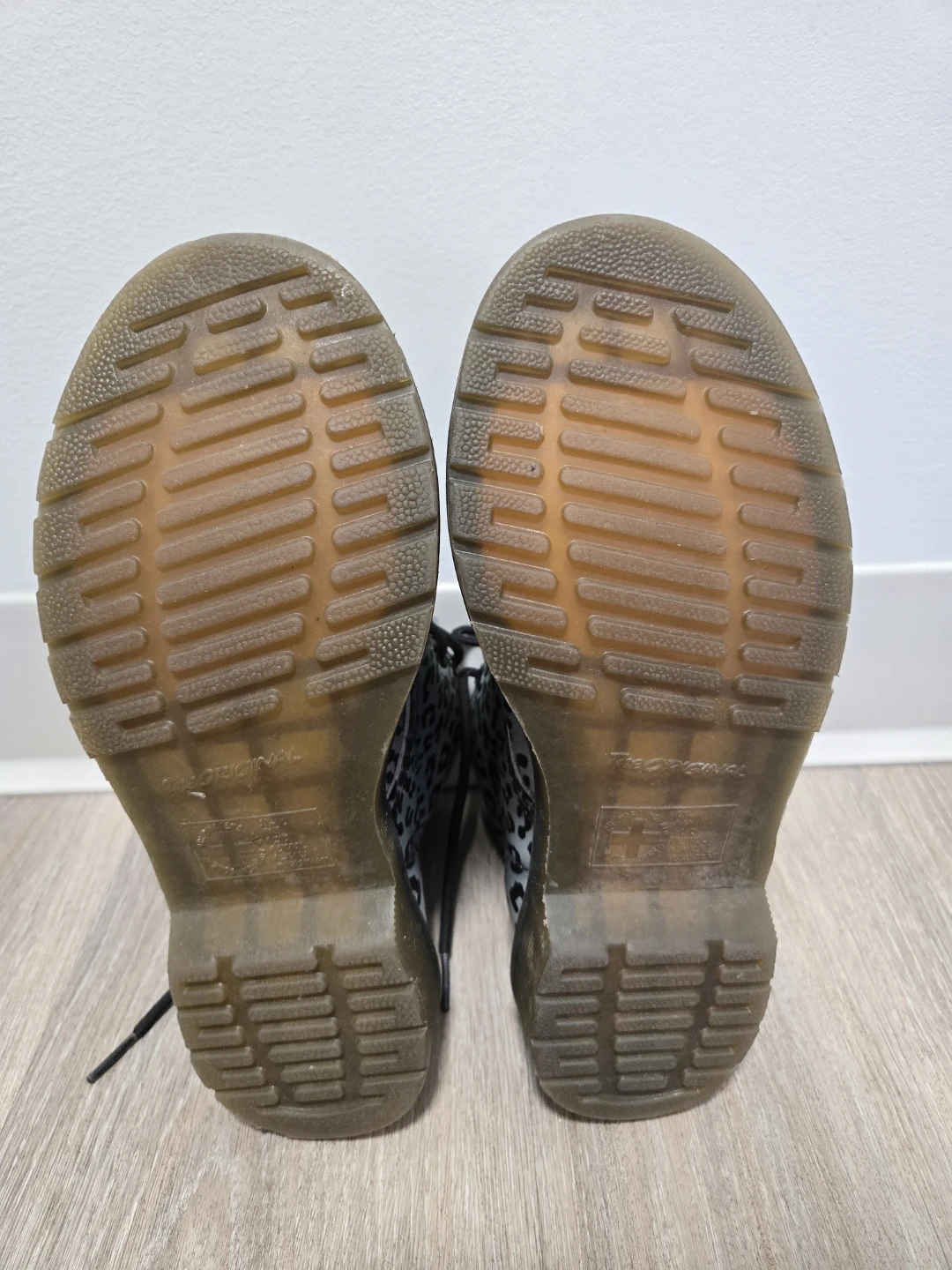 Dr. Martens 101 Leopard Print Boots Size UK 4 - photo 3
