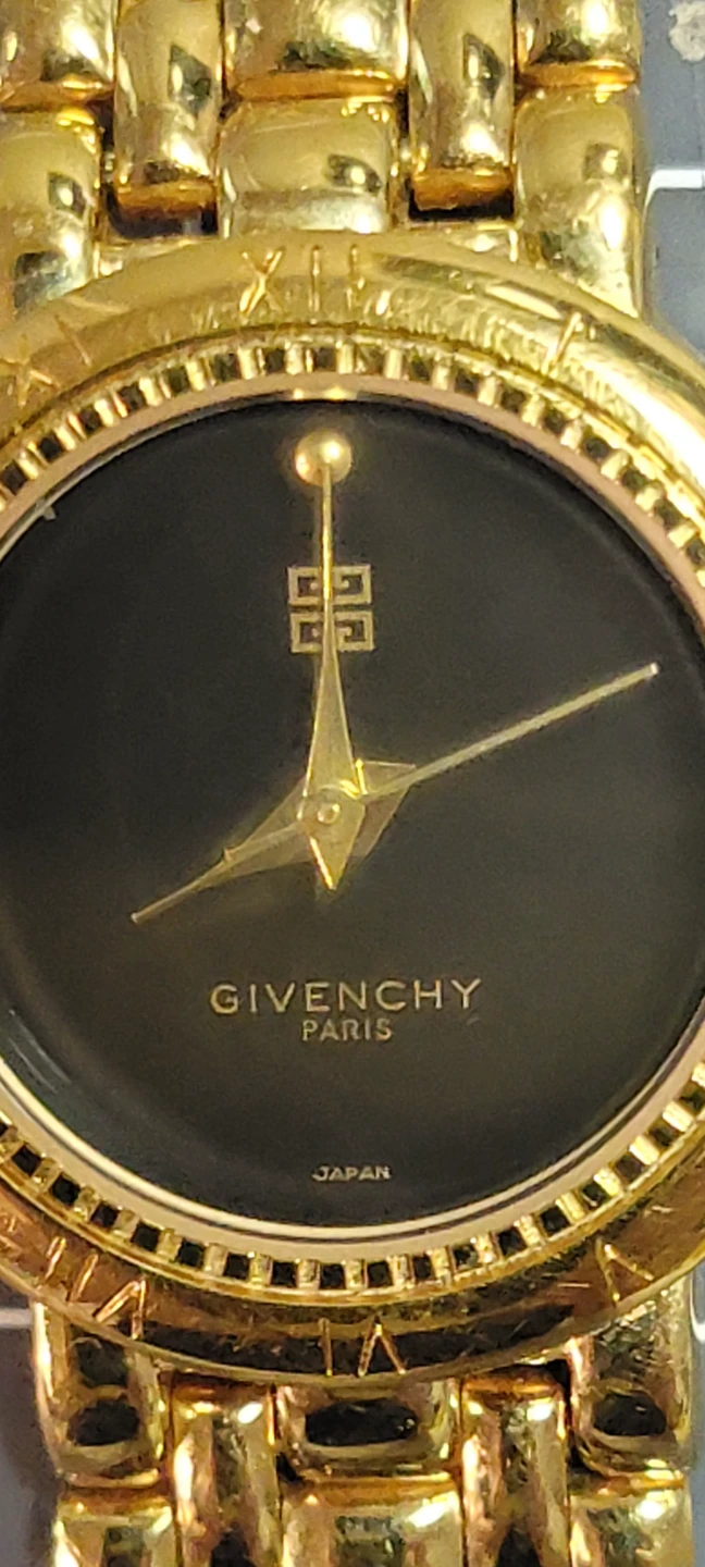 Givenchy Paris Gold Tone Watch GV-LGBR8-2011T - photo 2