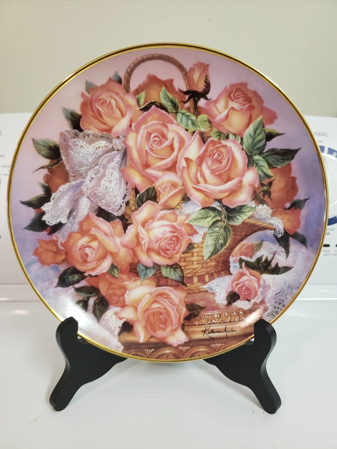 The Princess Grace Foundation Princesse de Monaco Rose Plate