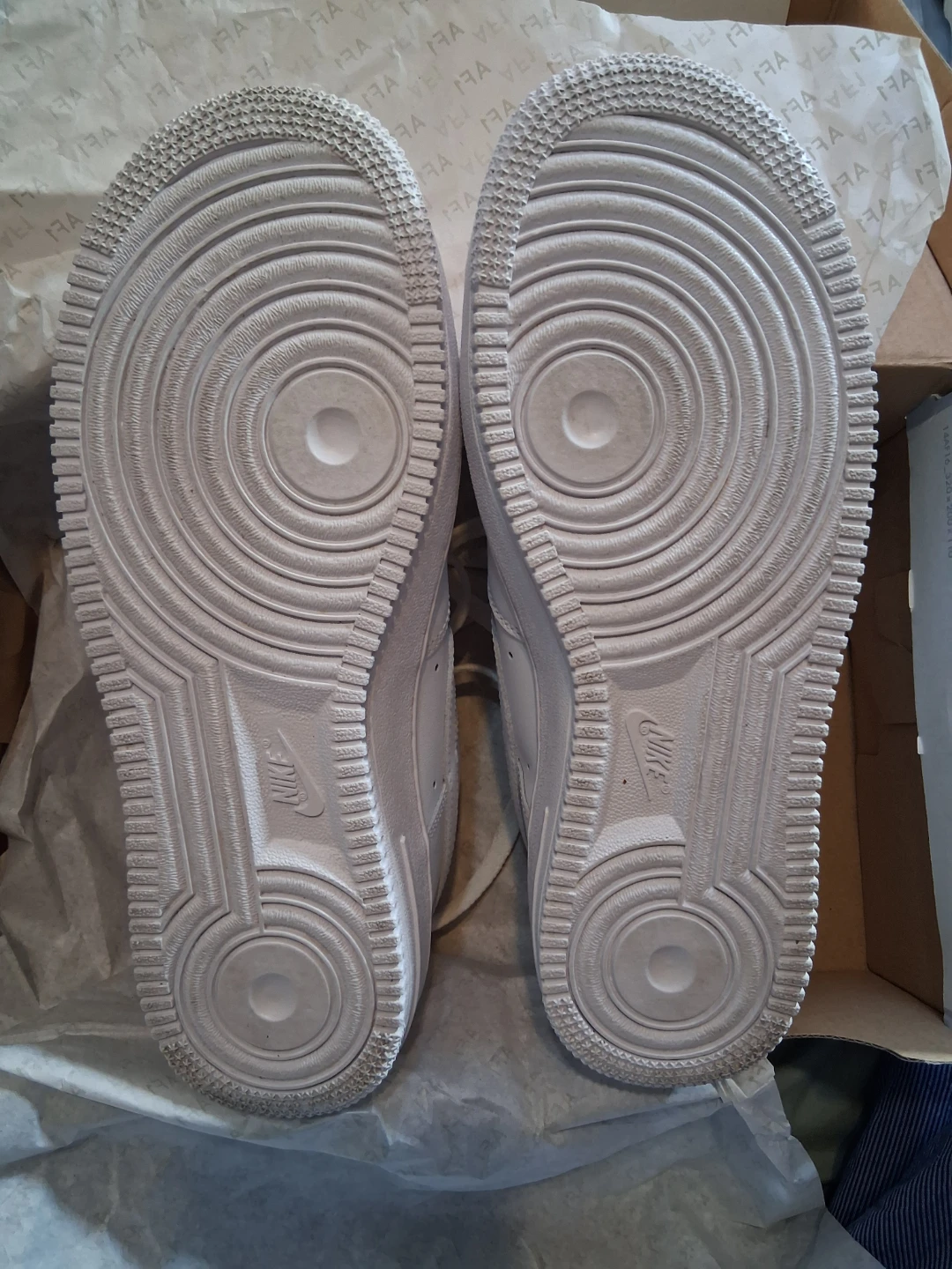 Nike Air Force 1 '07 Women's Shoes White UK 6.5 - photo 2