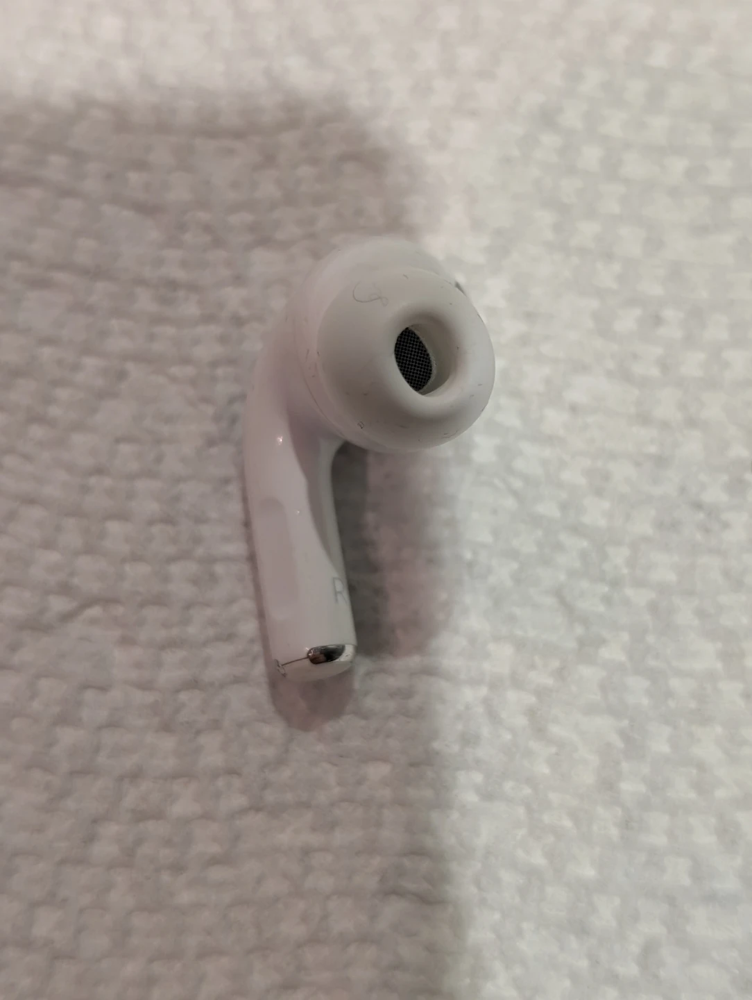 Apple AirPods Pro 2nd generation (Right Earbud) - photo 4