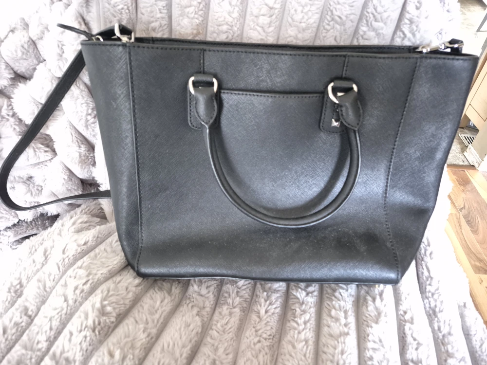 Michael Kors Black Studded Selma Bag - photo 3