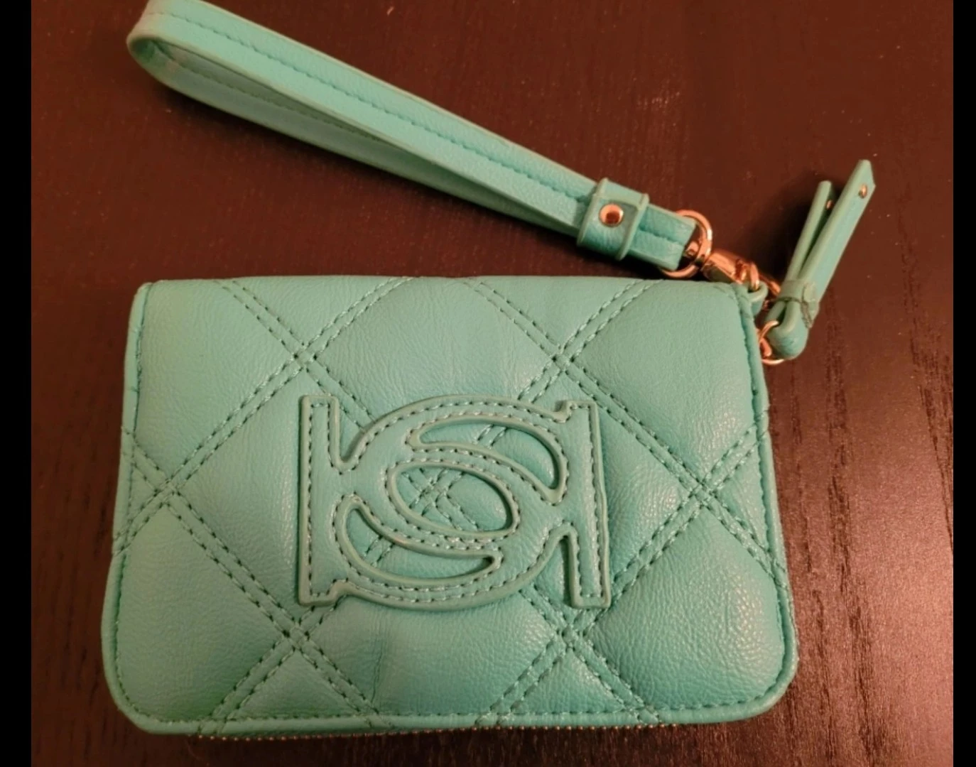 BEBE Turquoise Quilted Wristlet Wallet 🏆