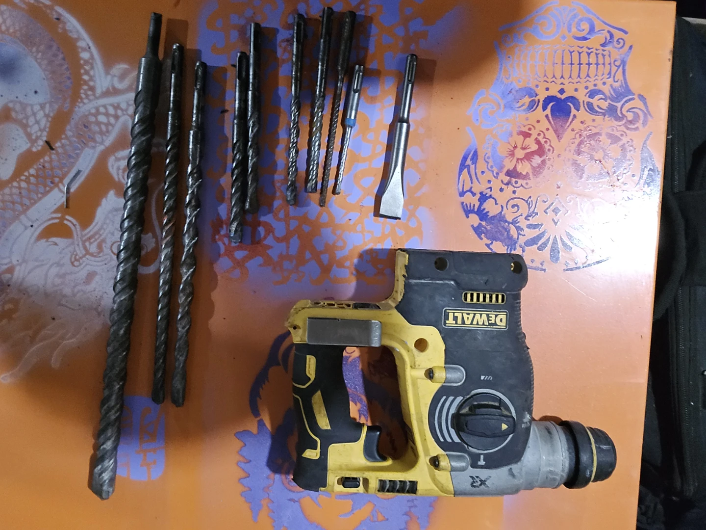 DEWALT 20V MAX XR Rotary Hammer Kit
