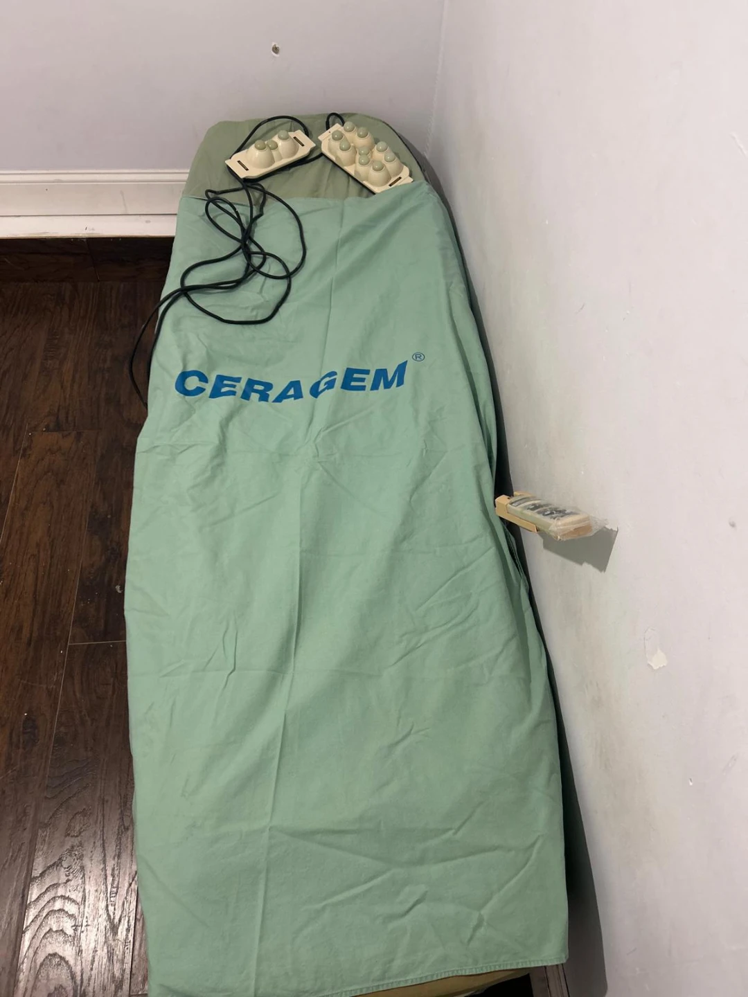 Ceragem Massage Bed - photo 2