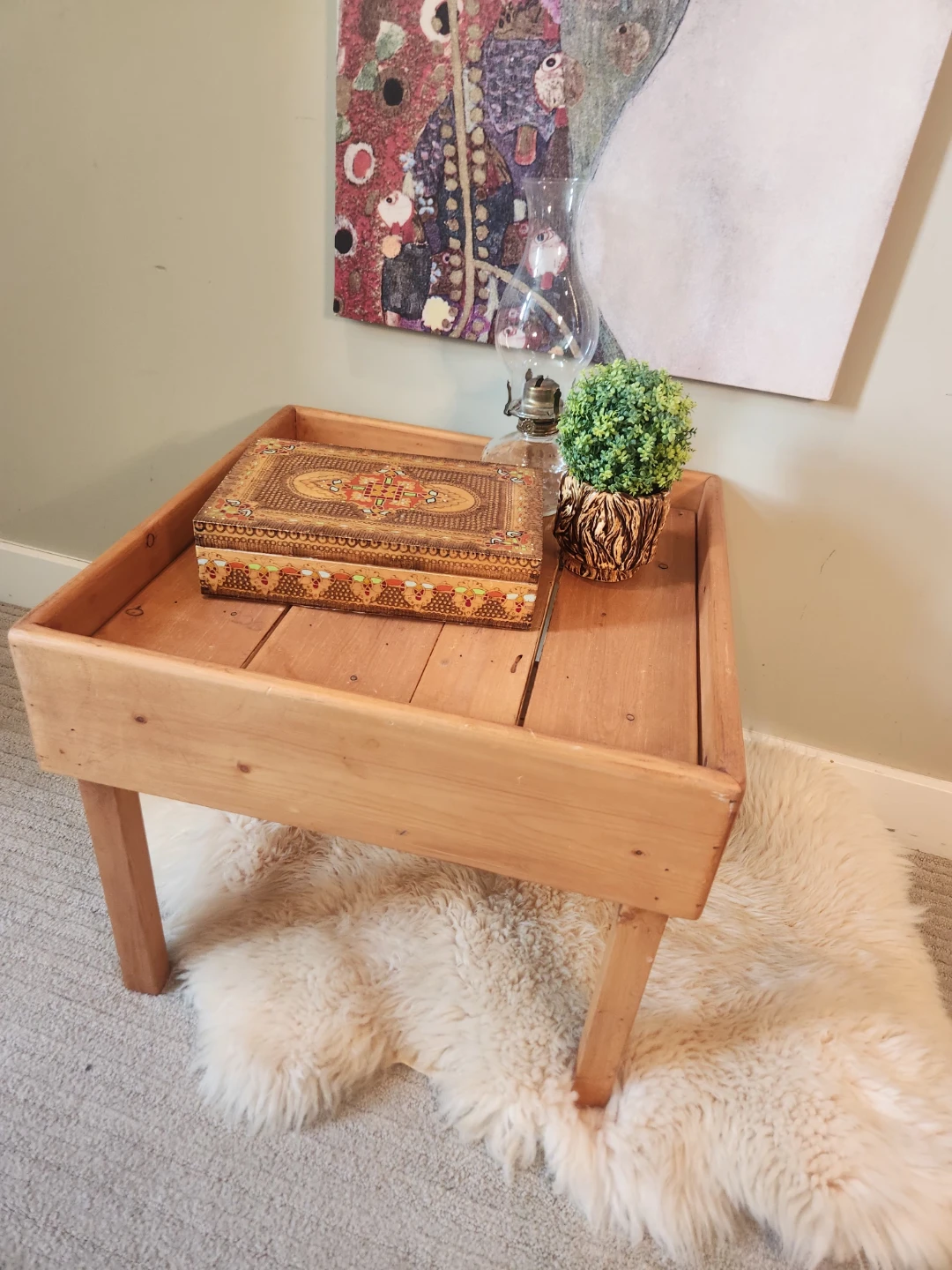 Vintage Wood Tray Table Hippy coded! - photo 4