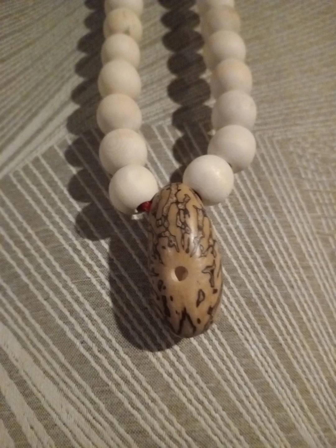 Thousand eyes seed necklace for men or women. - photo 2