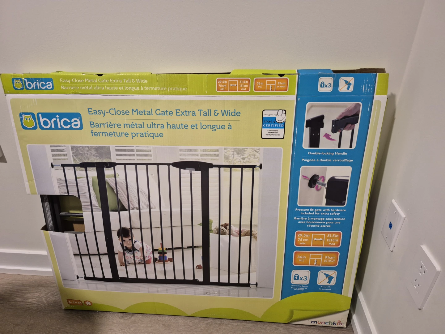 brica Easy-Close Metal Gate Extra Tall & Wide NEW!