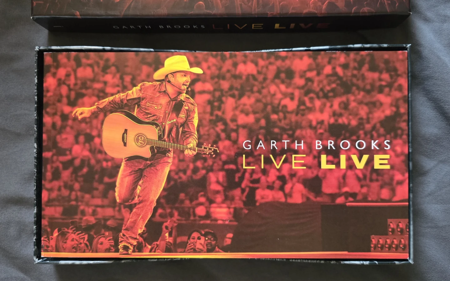 Garth Brooks Live 5-Disc Set - photo 3