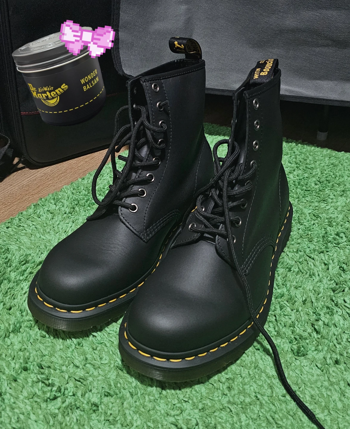 Dr. Martens - Black Unisex 1460 NAPPA LEATHER LACE UP BOOTS