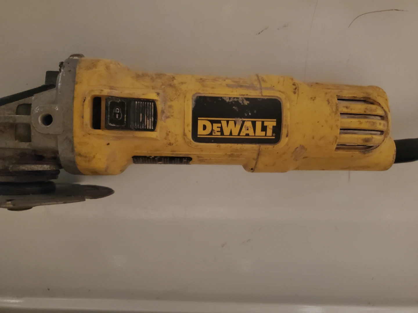 DEWALT DWE6011 Angle Grinder