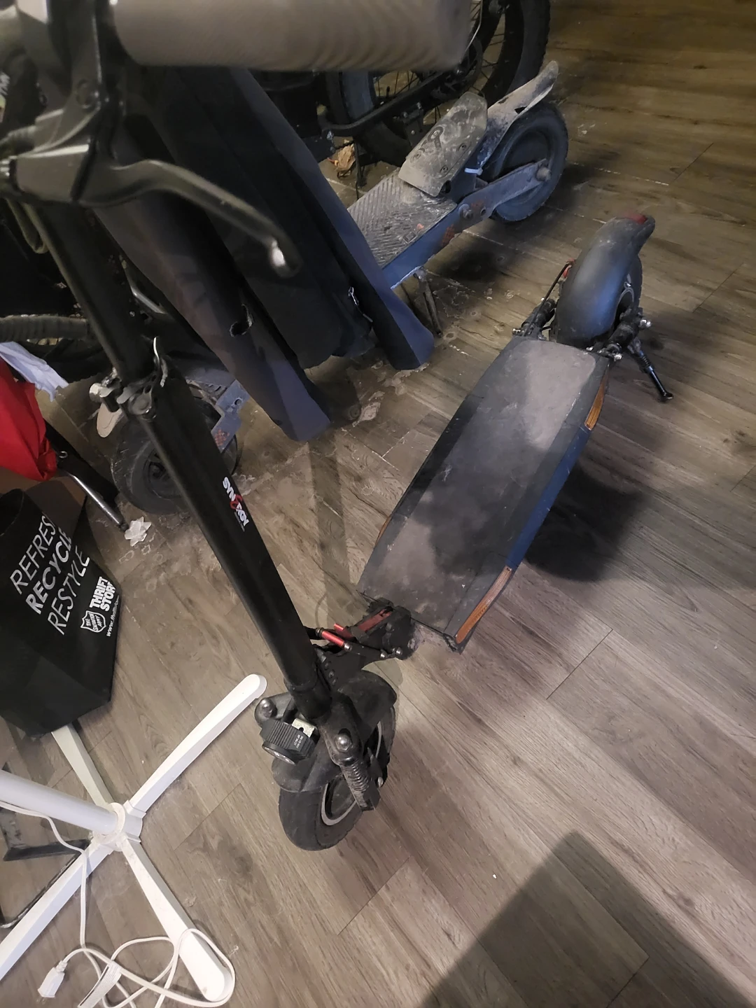 Electric Scooter 48v. Fast 45km distance