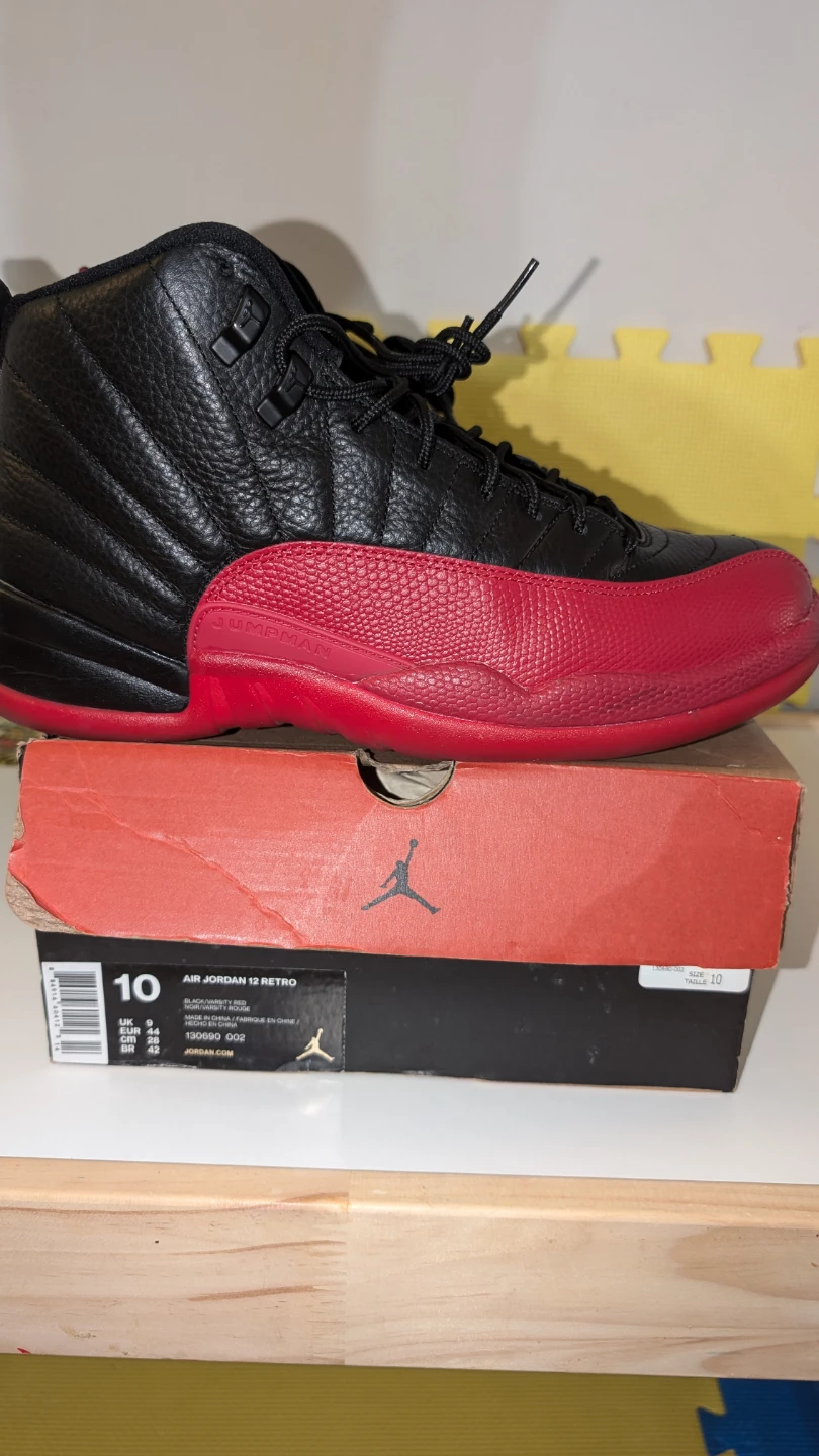 Air Jordan 12s Retro - photo 4