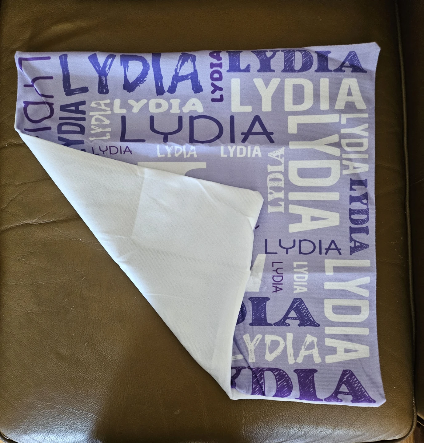 🏆 Personalized Pillow Cover - "Lydia" - photo 2