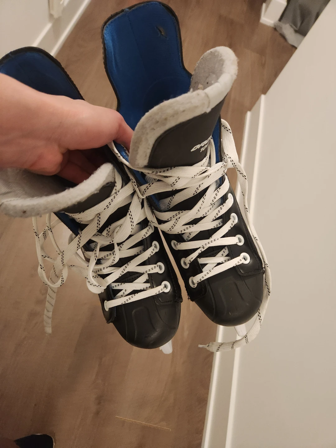 OROKS Ice Skates