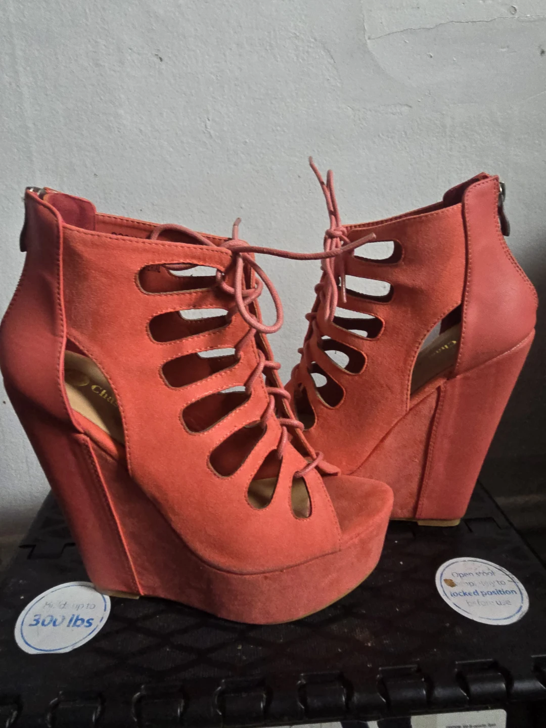 Charlotte Russe Coral Suede Lace-Up Wedge Heels Size 6.5 - photo 5