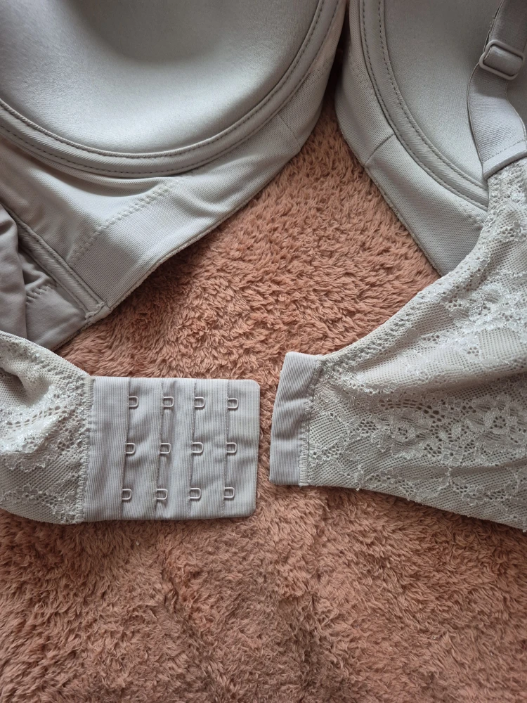Leonisa Bra Beige Size 40DD 🏆 - photo 4