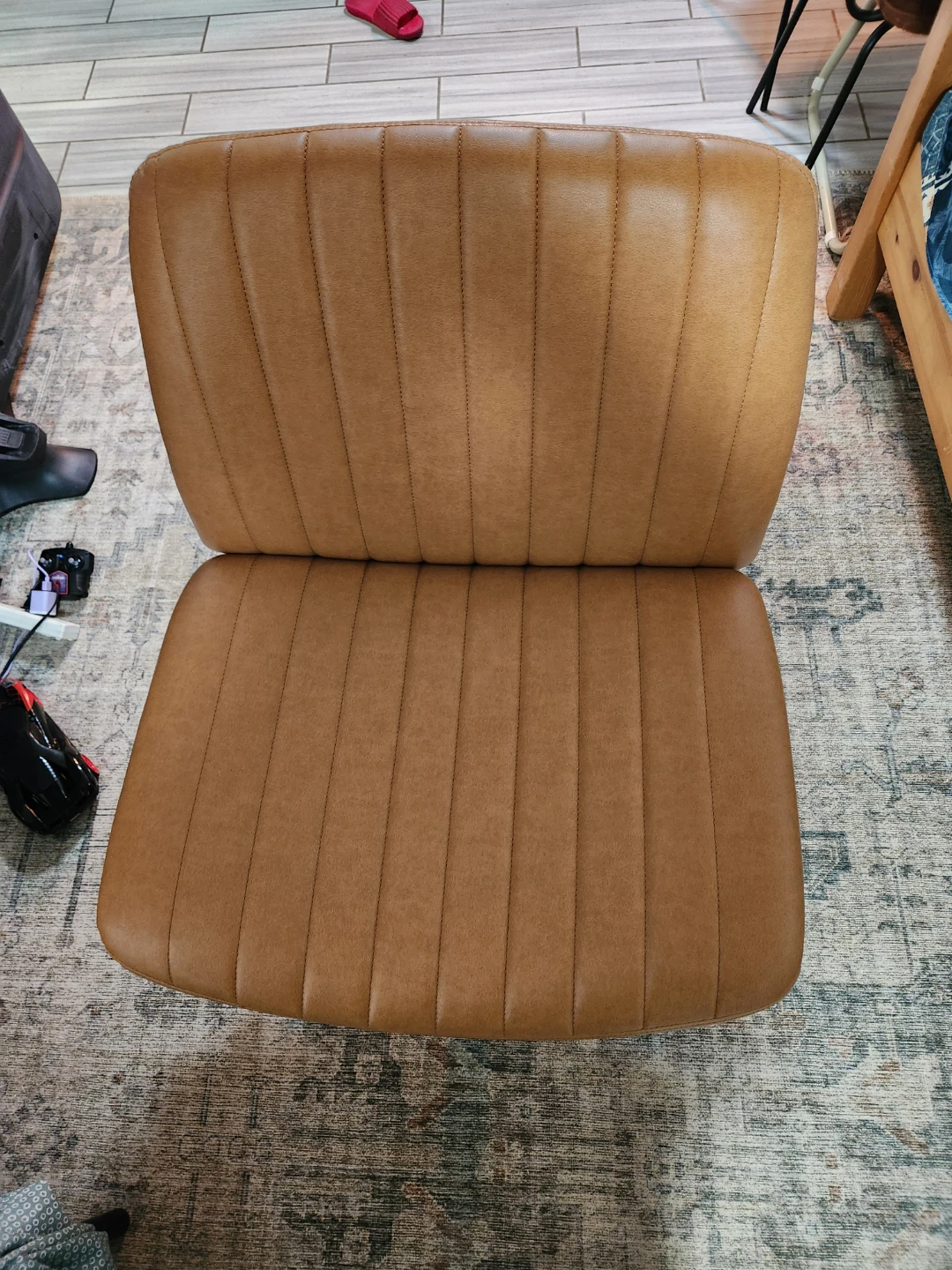 Very comfortable Adjustable vanity chair+office chair