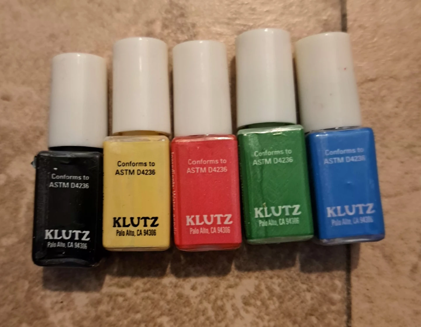 Klutz Nail Colors Set - 5 Mini Bottles - photo 2