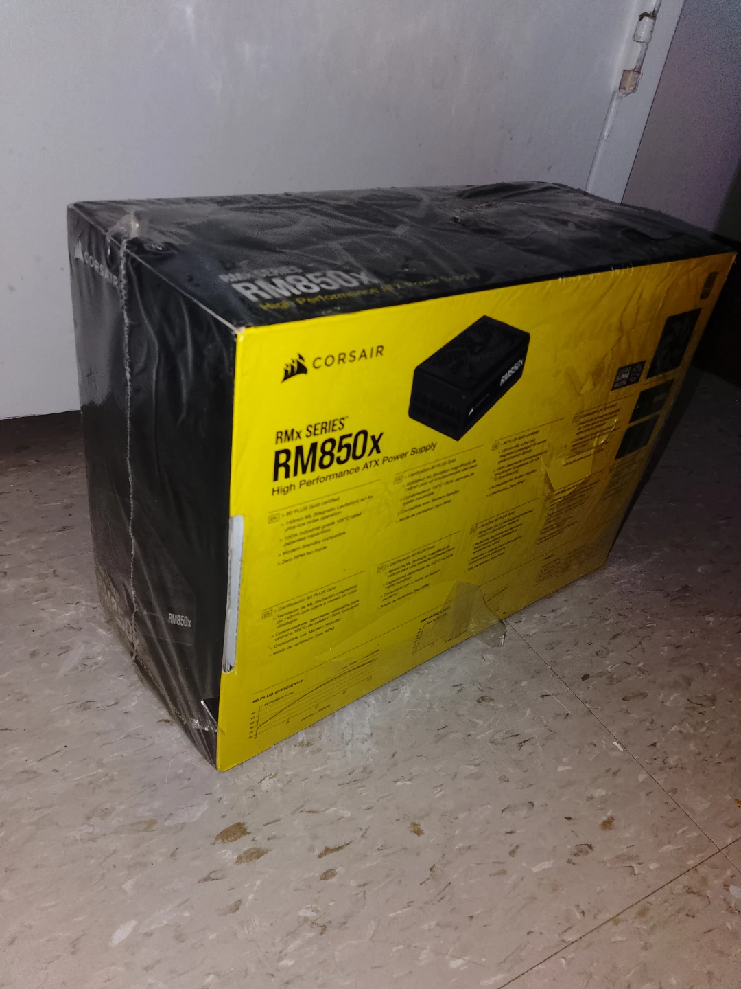 Corsair RM850x Series ATX Power Supply - photo 4