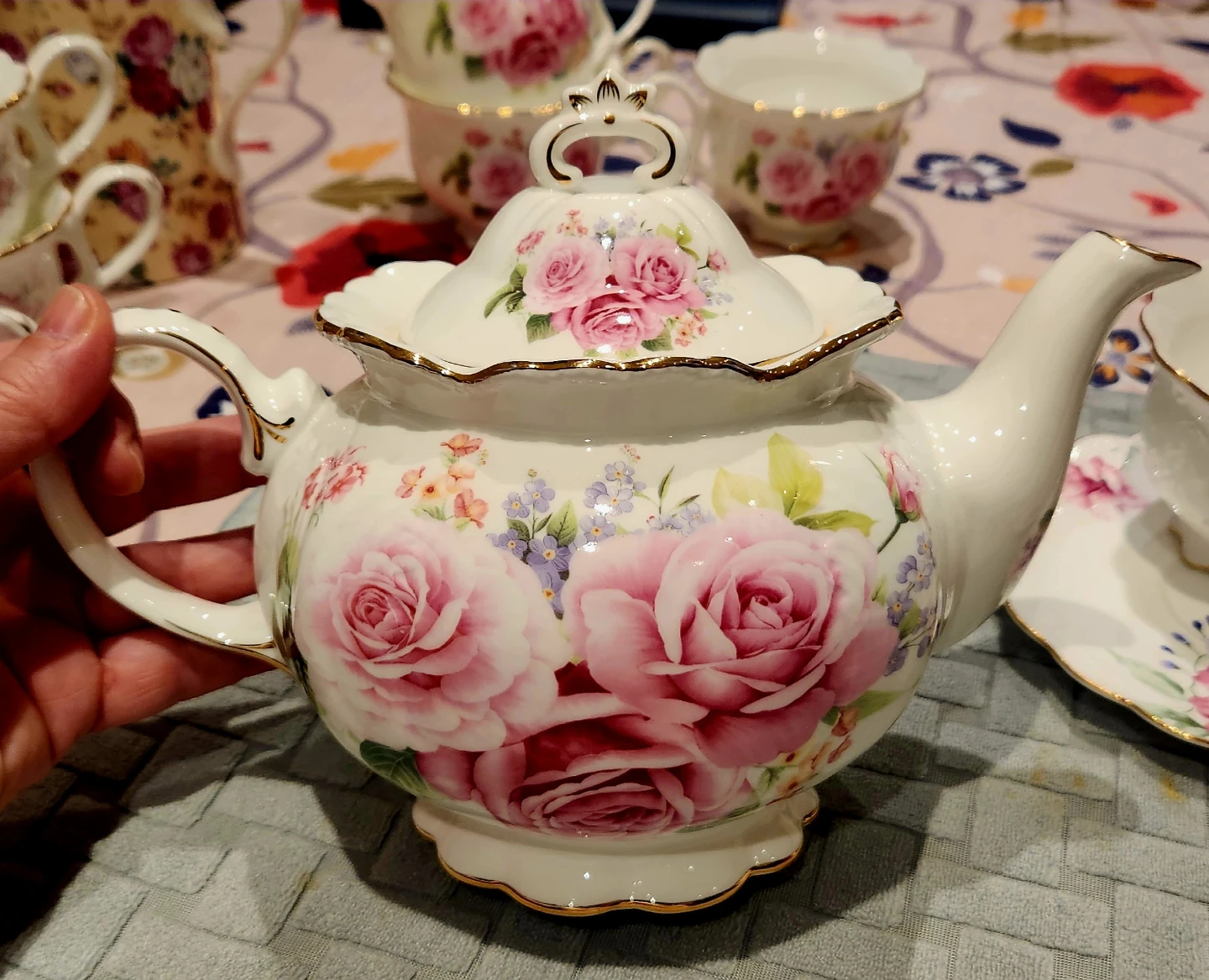 Hampstead Fine Bone China Tea Set