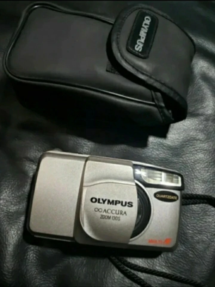 Olympus Accura Zoom 130S 35mm Point and Shoot Camera - photo 2