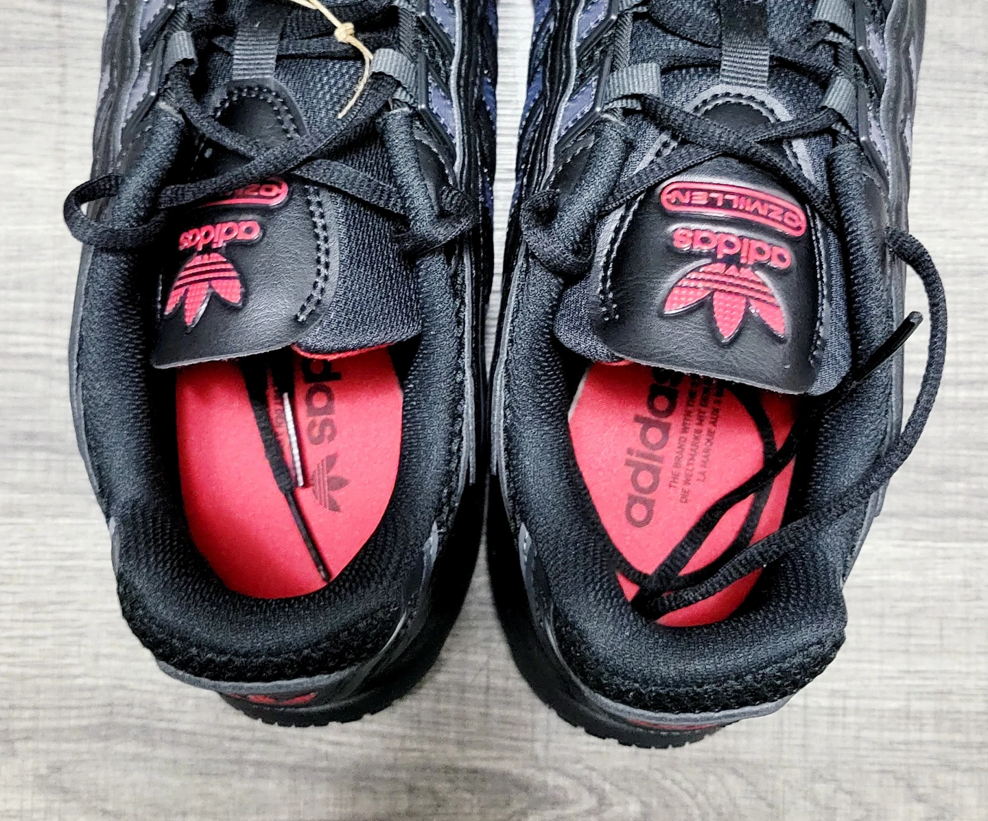 Adidas OZWEEGO OZmilleen Men's Running Shoes Black Size 11.5 - photo 4