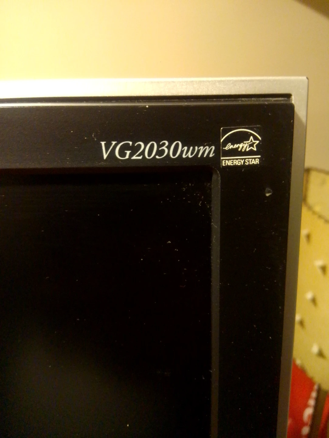 ViewSonic VG2030wm 20-inch LCD Monitor - photo 3