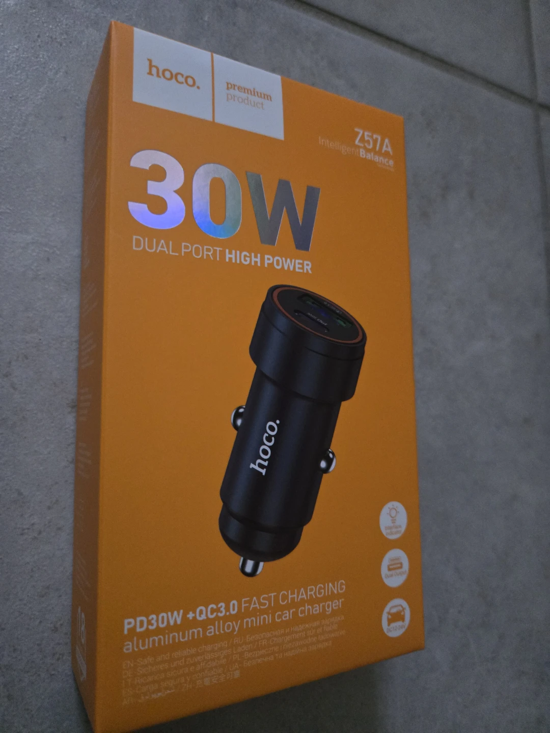 Hoco Z57A 30W Dual Port Aluminum Alloy Mini Car Charger