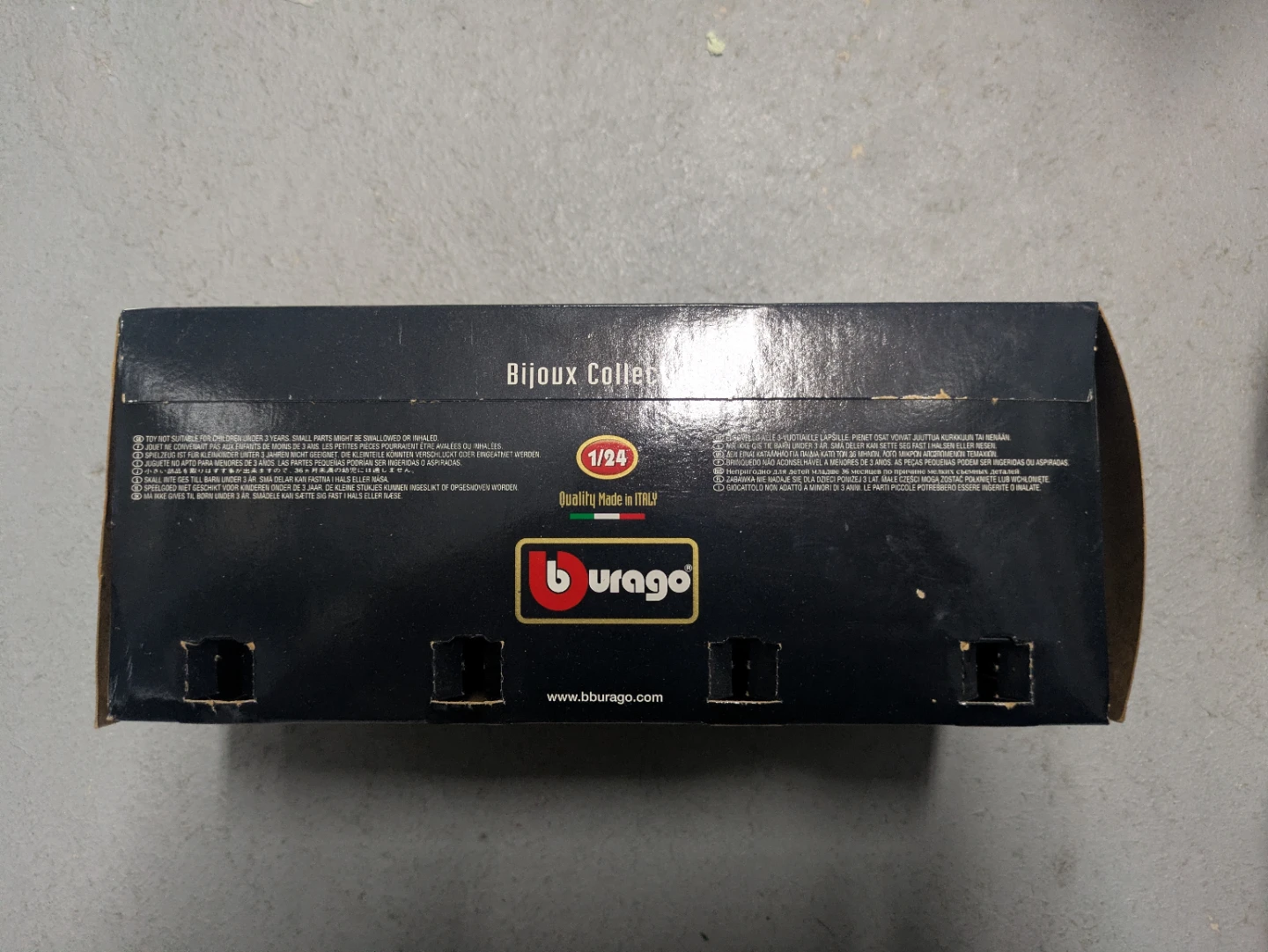 Bburago Dodge Viper RT/10 1992 Diecast Model 1:24 Scale - photo 4