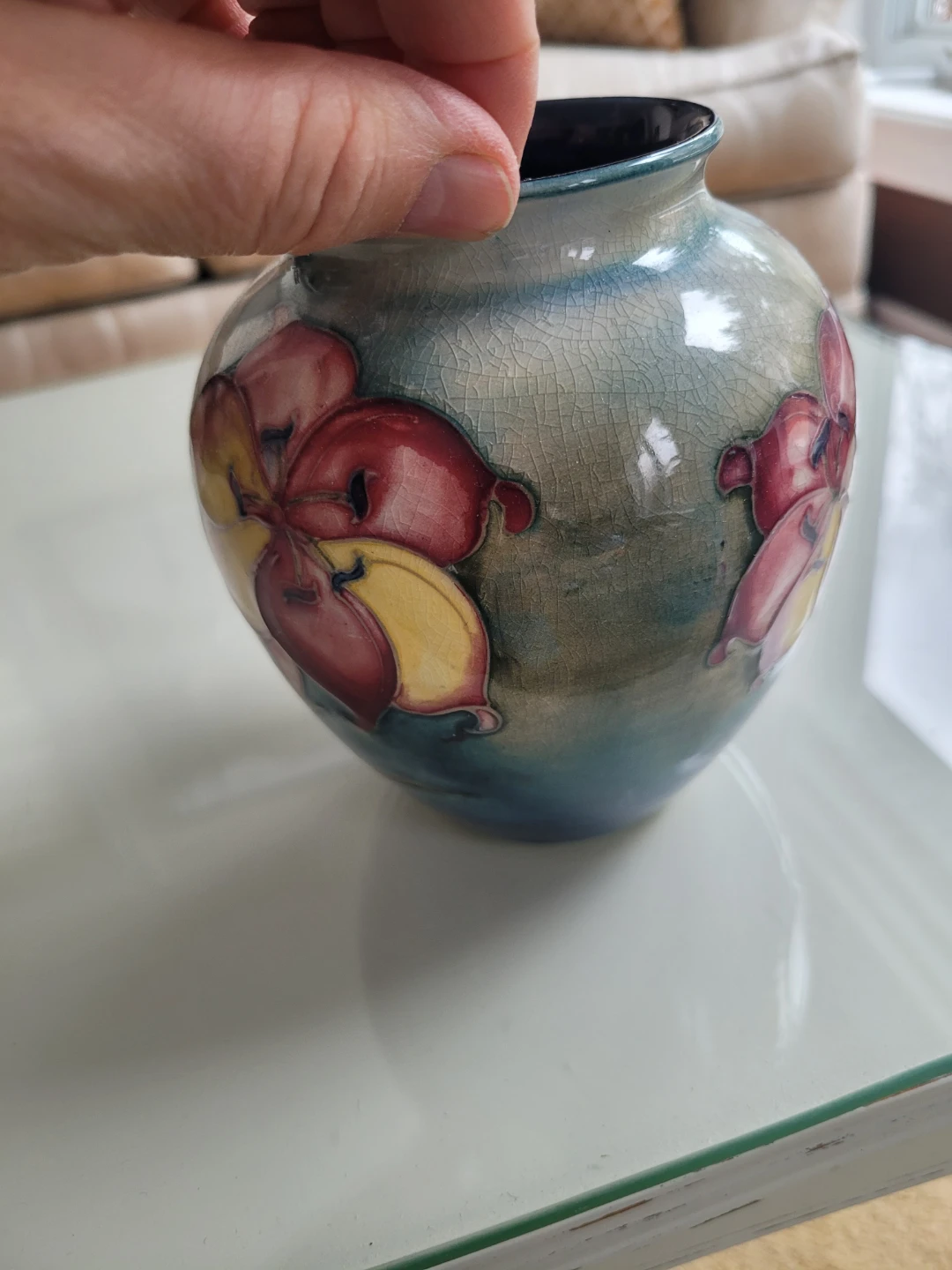 Vtg. MOORECROFT  Freesia/Africa Lilly Design - photo 3