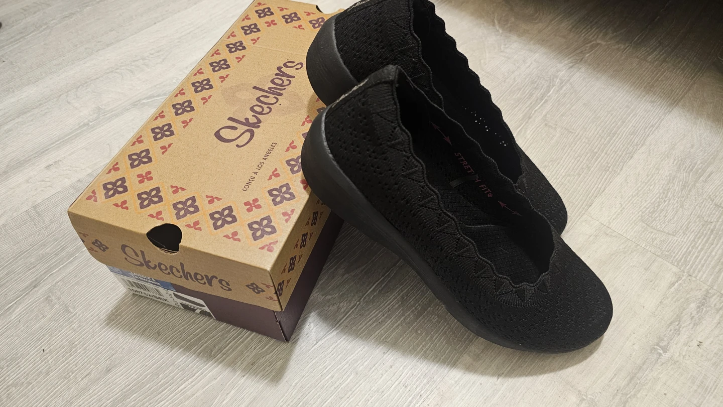 (NEW)Skechers Black Ballet Flats - Women's Size 7 - photo 4