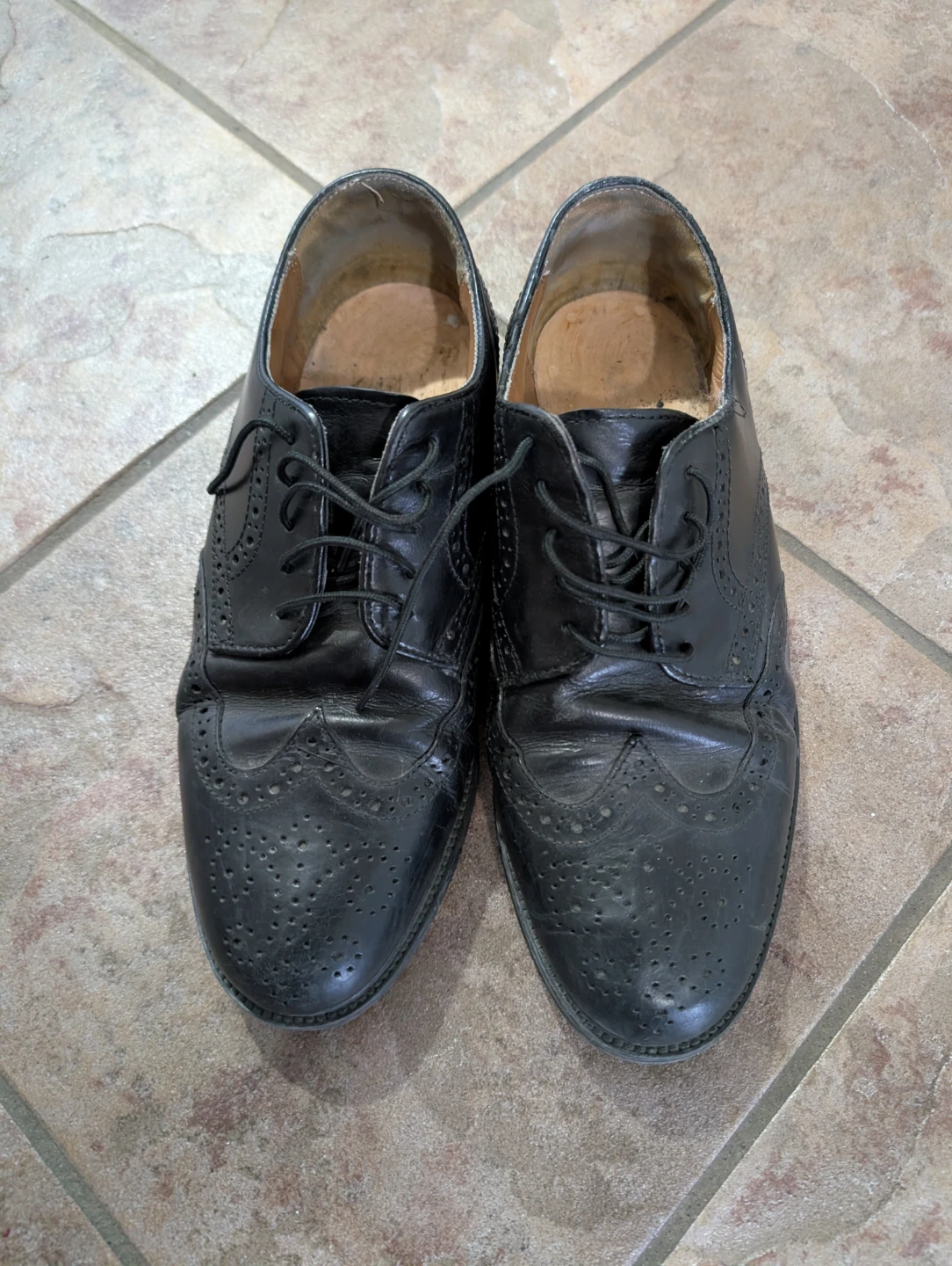 Black Wingtip Brogue Dress Shoes