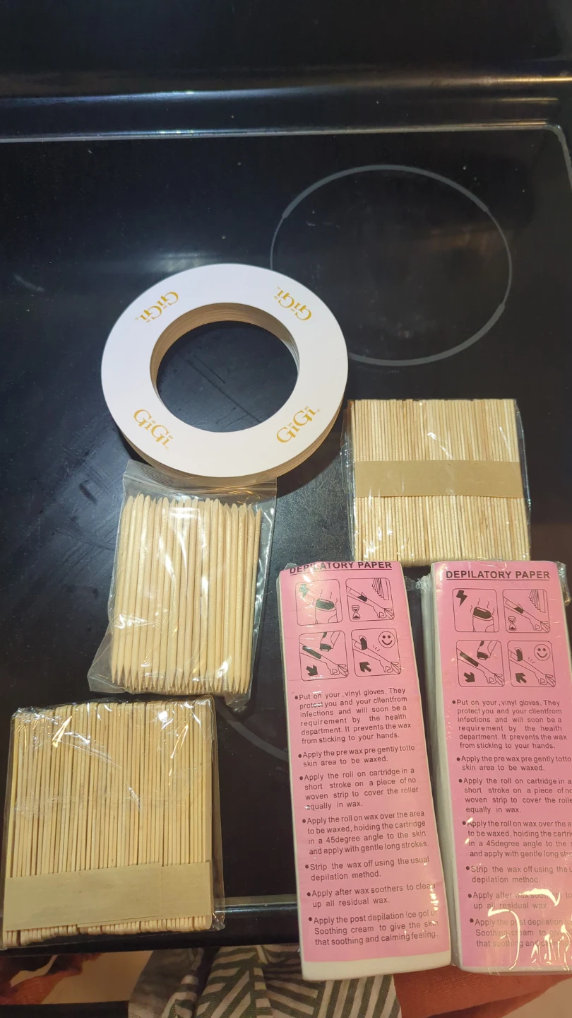 Gigi Depilatory Paper and Applicator Sticks
