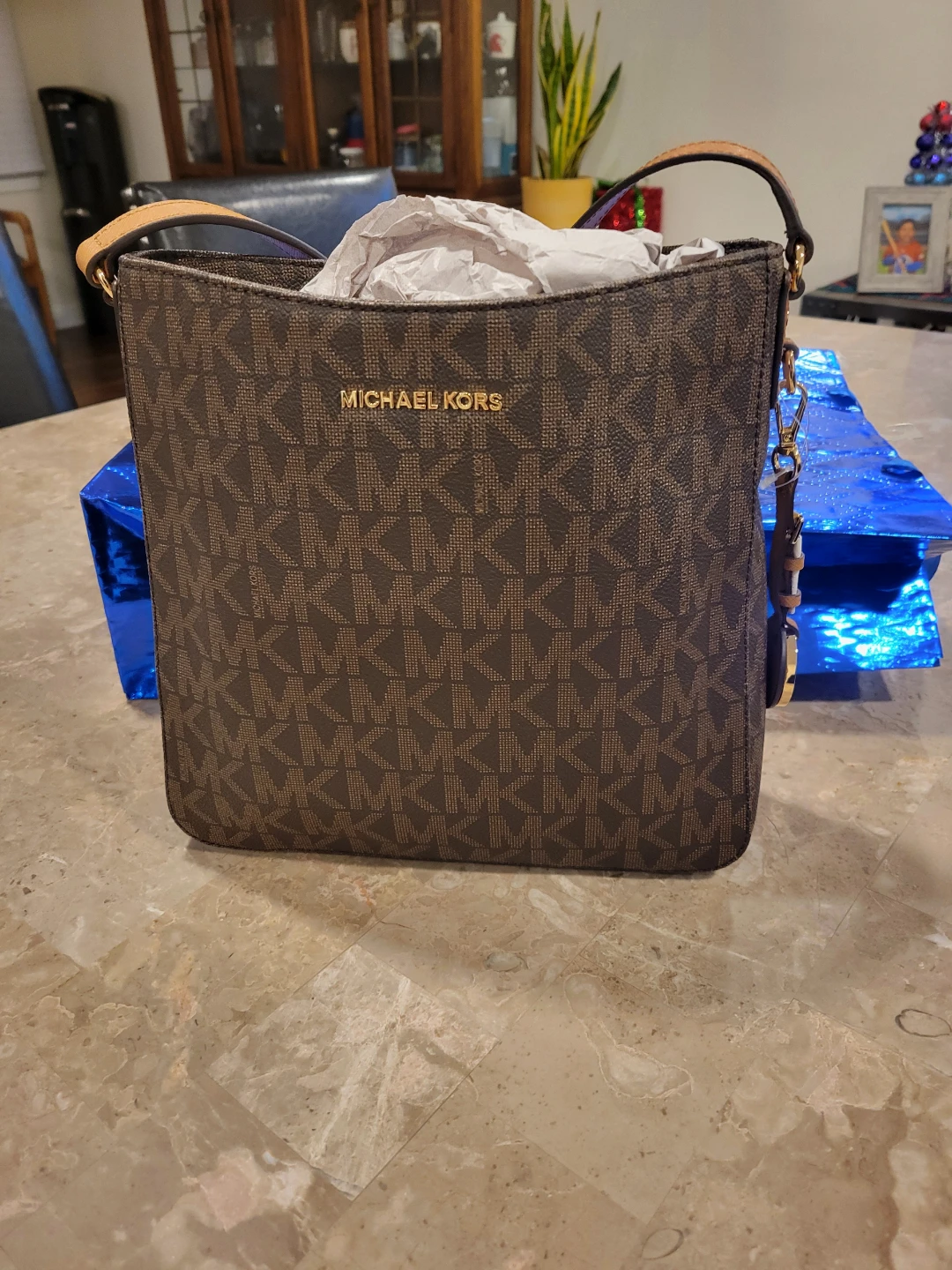 Michael Kors Jet Set Travel  Messenger Bag - photo 3