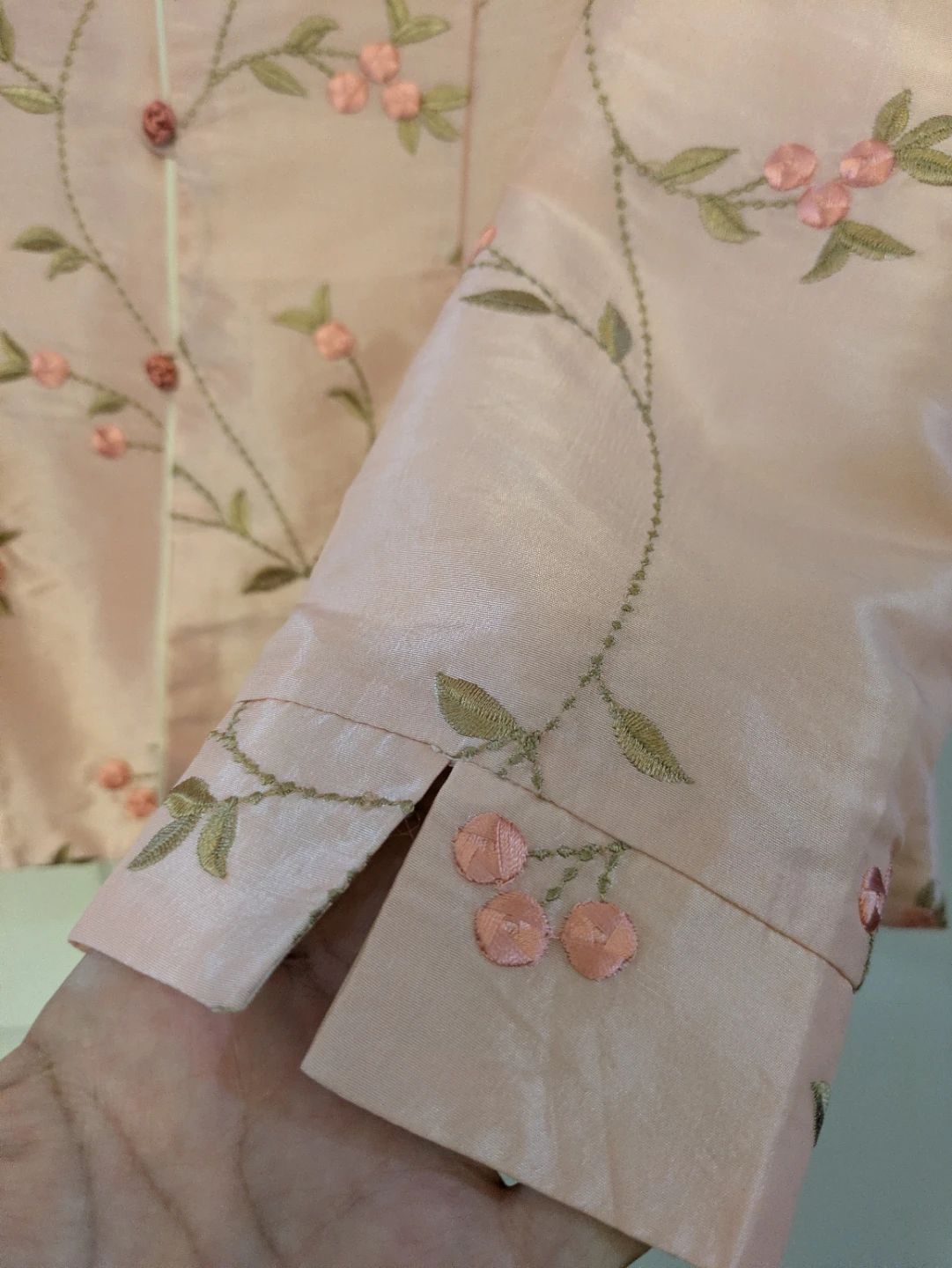Pink Embroidered Silk Button-Up jacket - photo 5