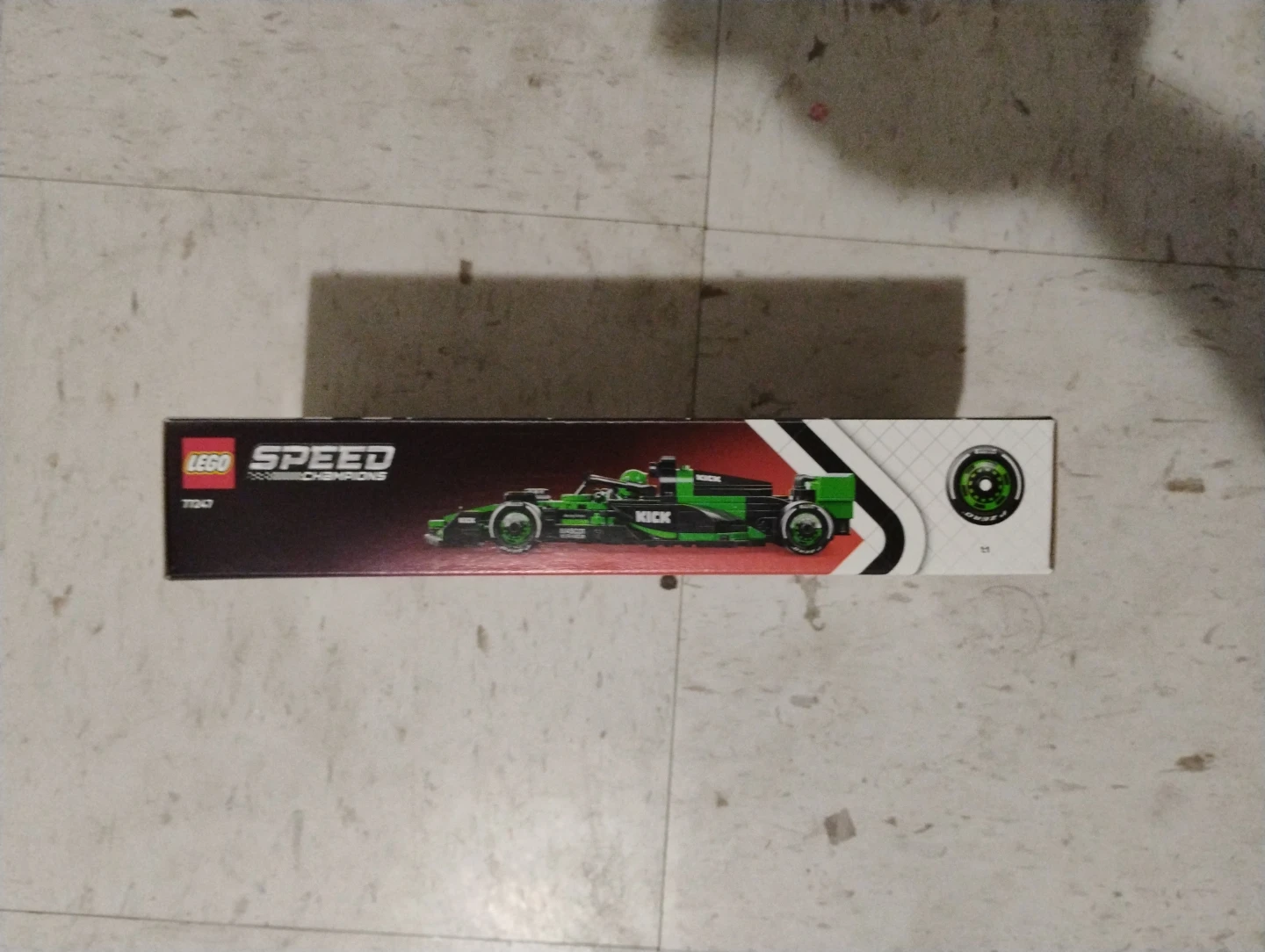 LEGO Speed Champions 77247 Kick Sauber F1 Team - photo 3