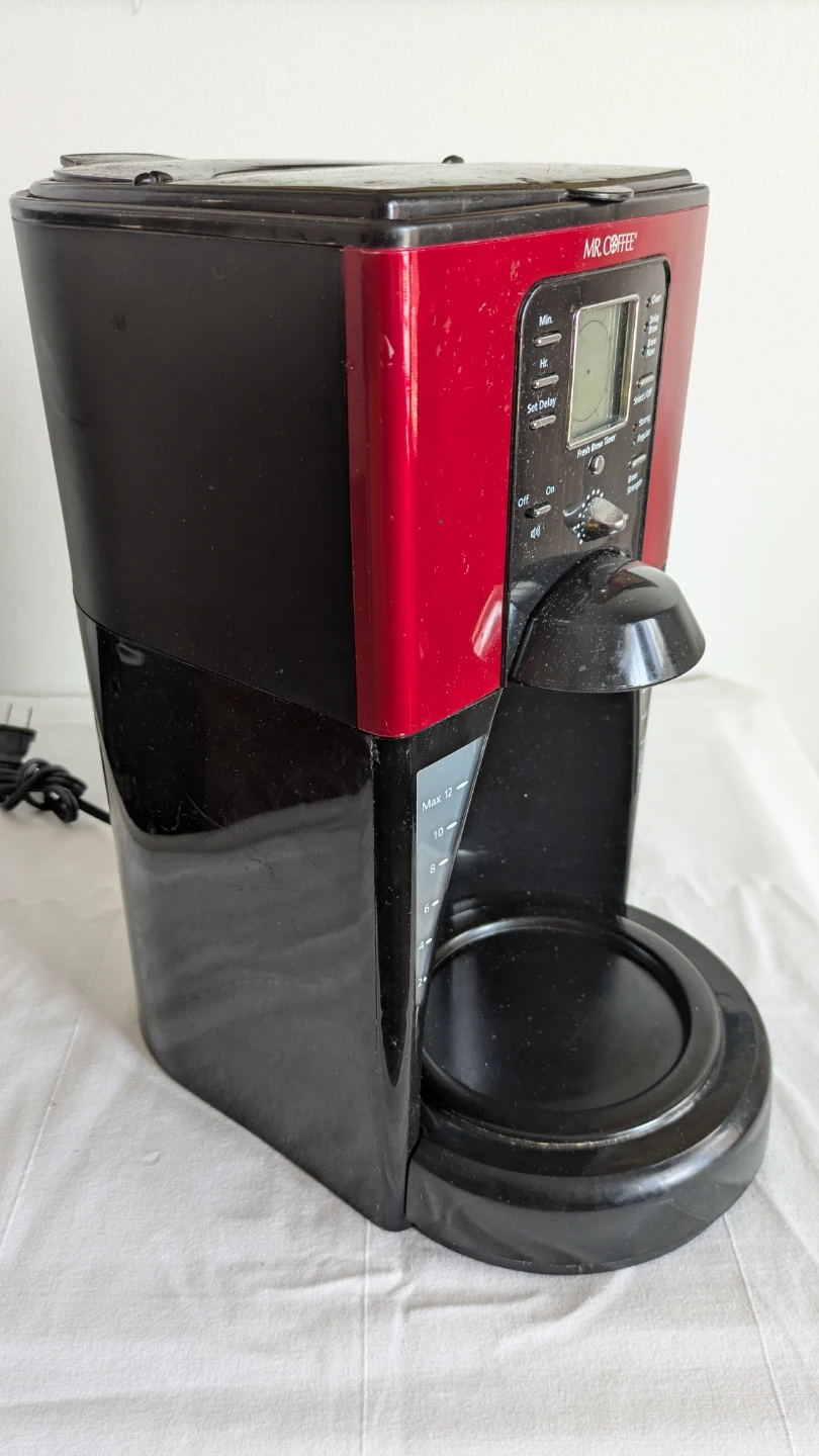 Mr. Coffee 12-Cup Programmable Coffee Maker - photo 2