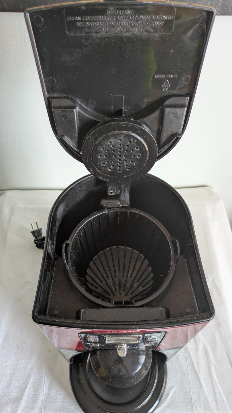 Mr. Coffee 12-Cup Programmable Coffee Maker - photo 3