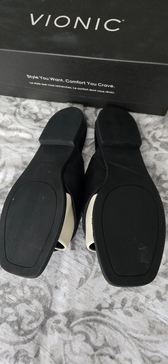 NEW Vionic Women's Miramar Slide Sandals Black/Cream Size 9 - photo 3