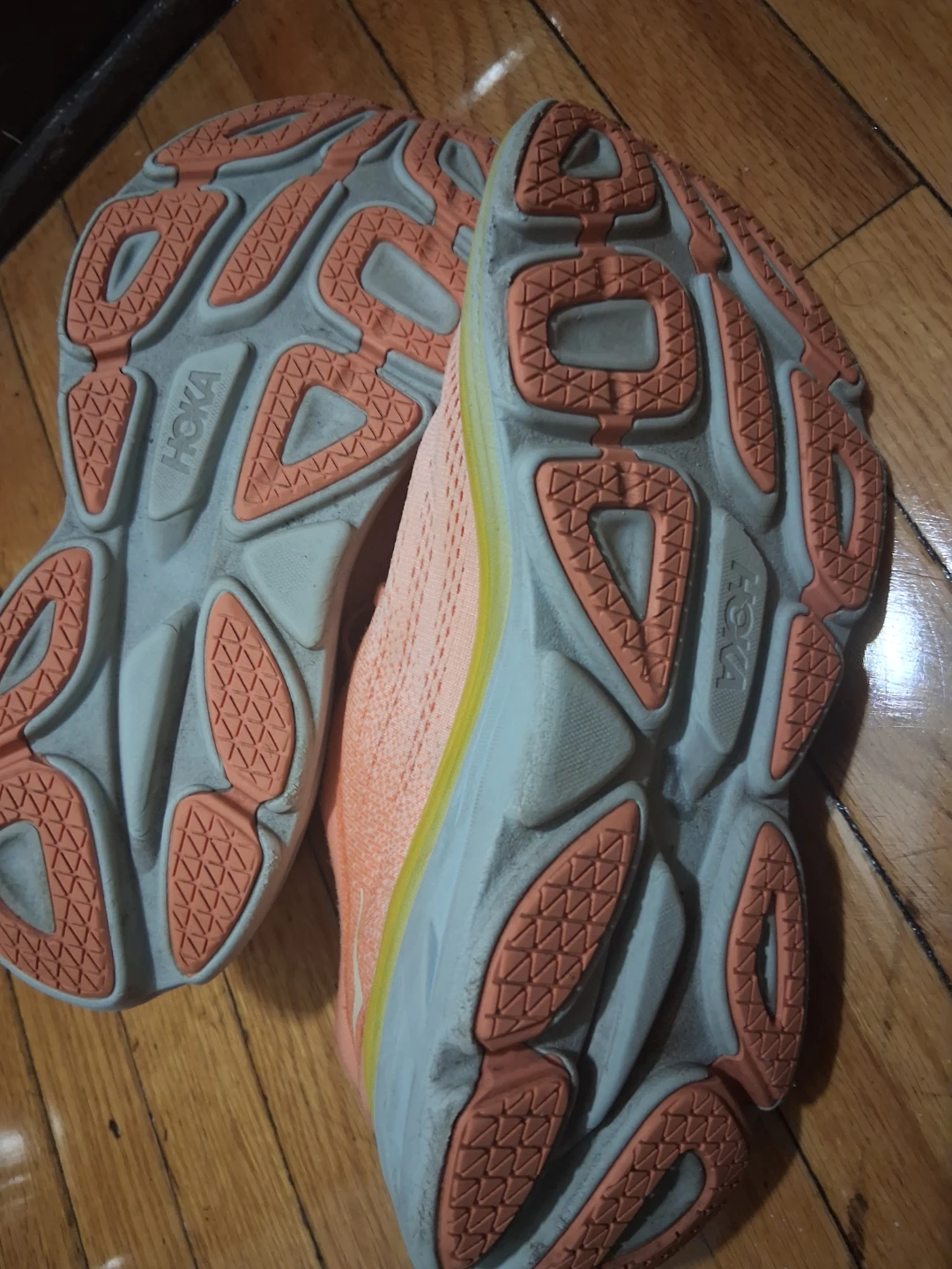 Hoka Bondi 8 Running Shoes Peach/Yellow/Blue - photo 5