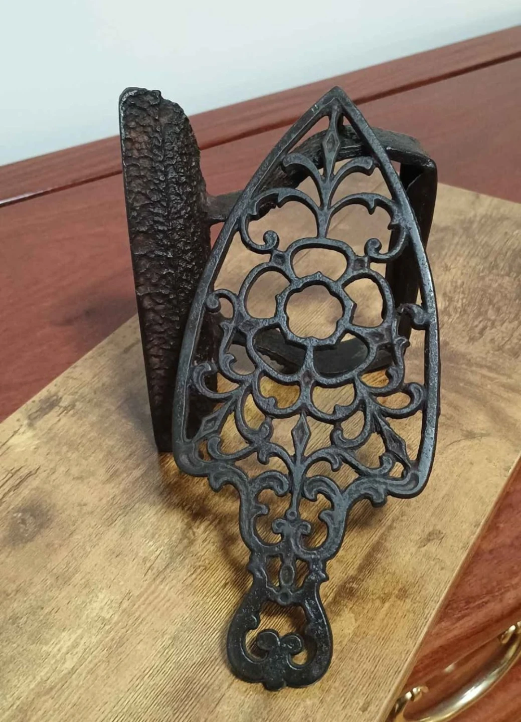Antique Cast Iron Clothes Iron