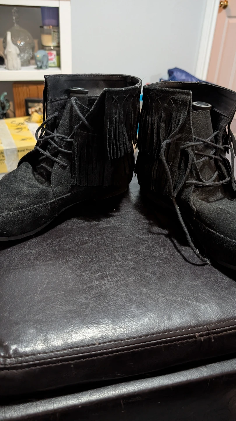 Black Suede Fringe Moccasin style Boots - photo 2