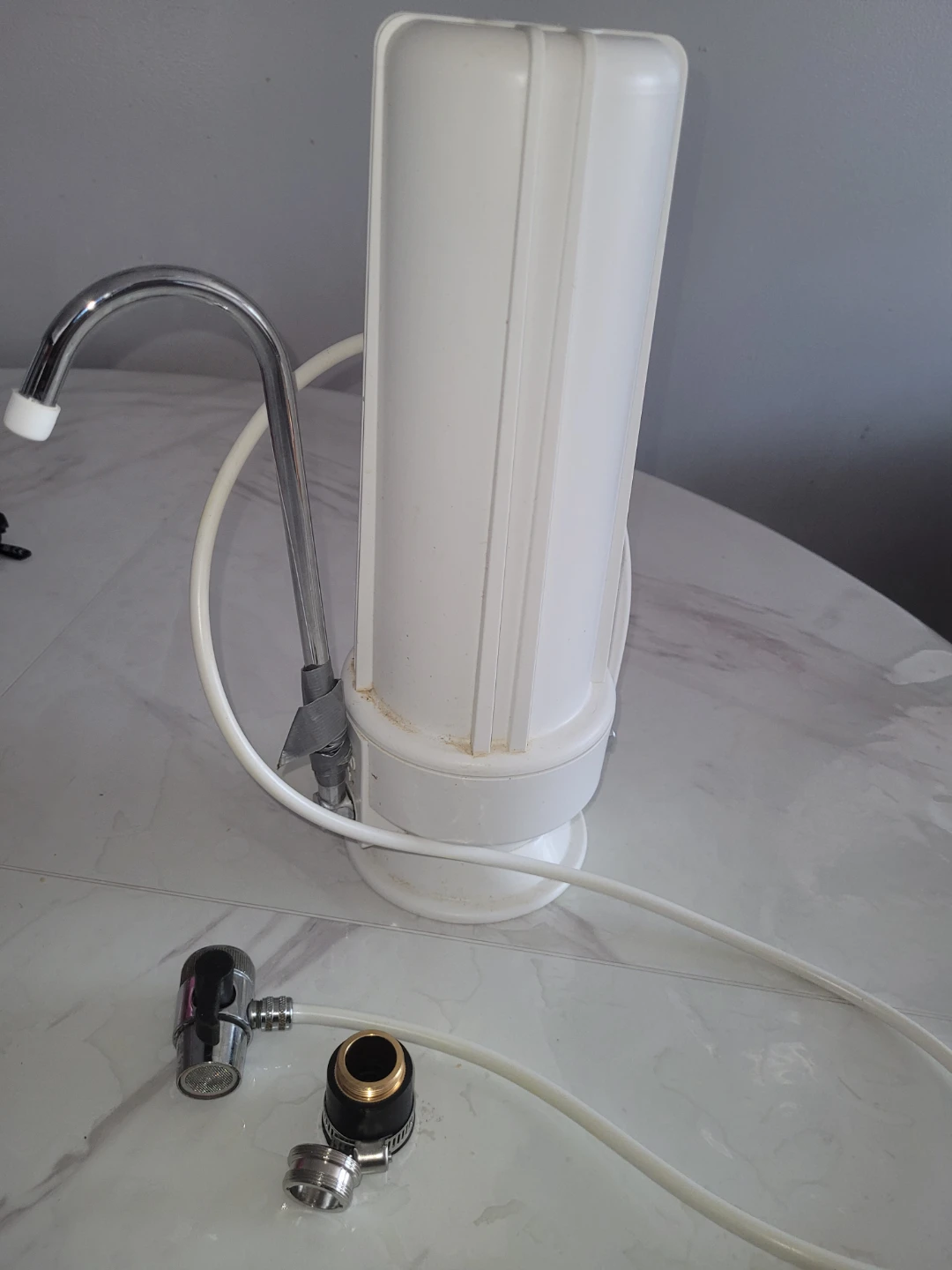 White Under-Sink Water Filter with Faucet and Connectors - photo 2