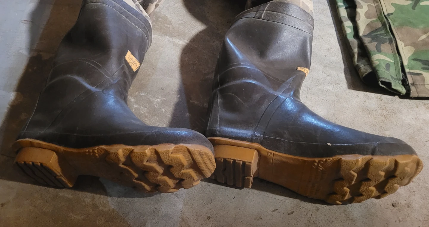 Cabelas Waders, Chaps, & Outback Hunting Hat - photo 5