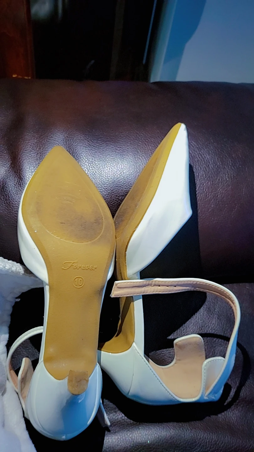 Forever 21 White Heels Size 10 - photo 2