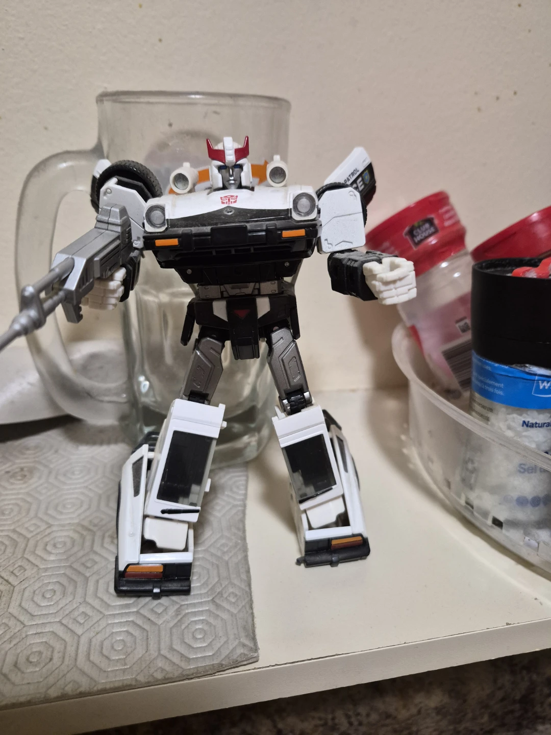 Transformers Masterpiece: Prowl