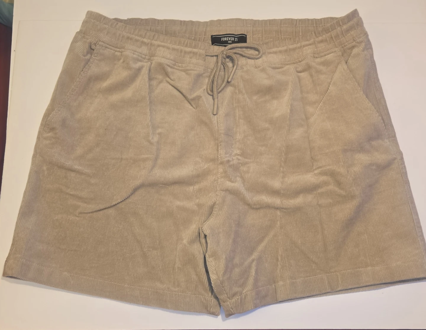 Forever 21 Men Corduroy Shorts XL Beige