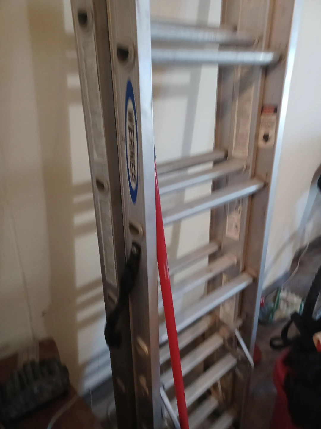 Werner 18' Extension Ladder - photo 2