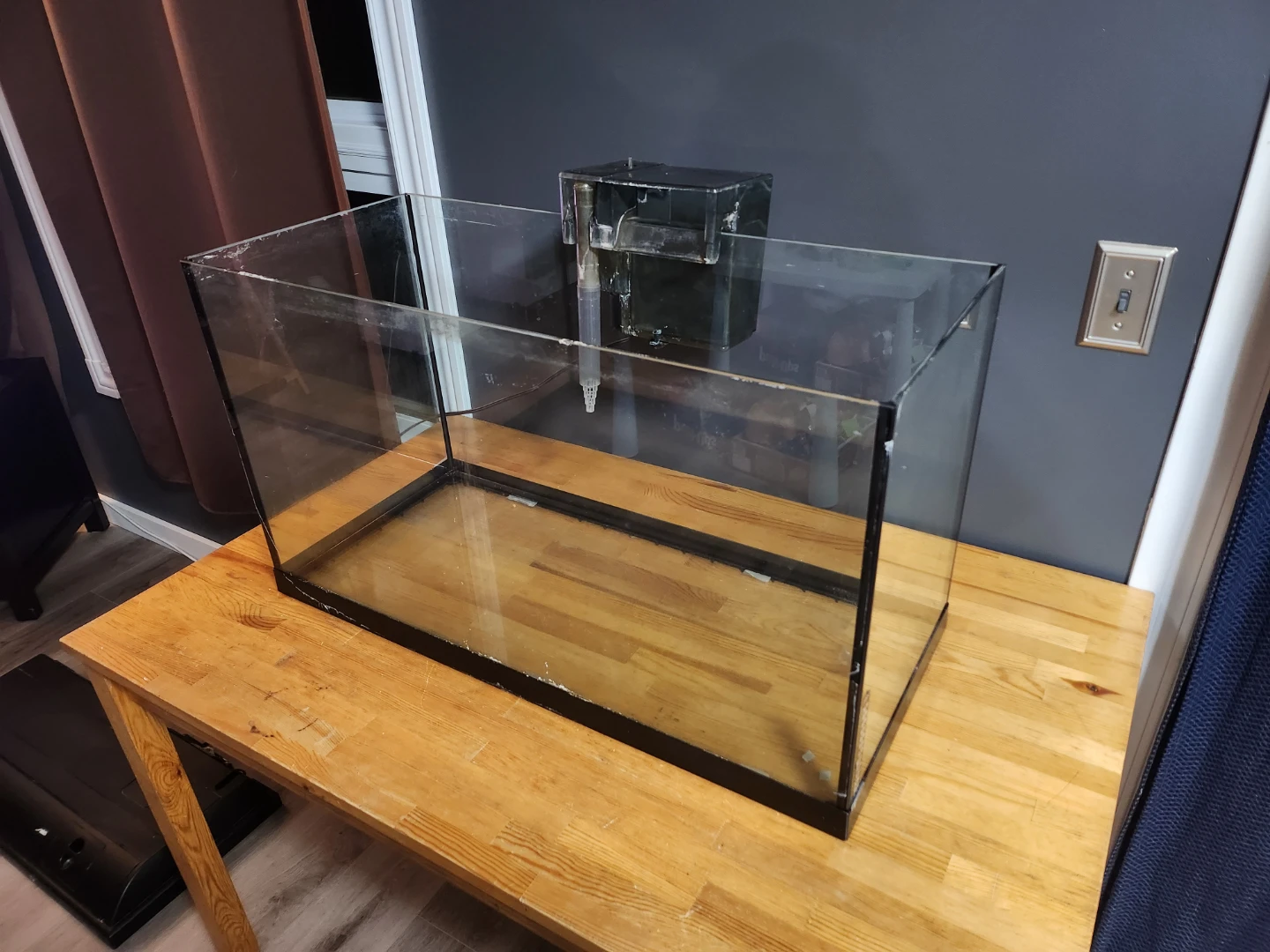 Aquarium Tank with Filter and Light (29 Gal) - photo 4